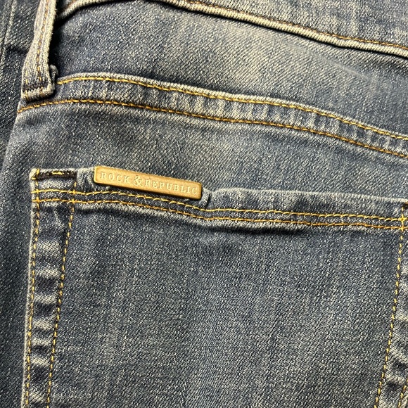 SOLD Rock & Republic Woman’s Blue Distressed Stretch Kasandra Bootcut Jeans - Picture 14 of 14